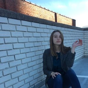 Meet your Posher, Charlotte